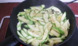 香河吃瓜,吃瓜群众欢乐多