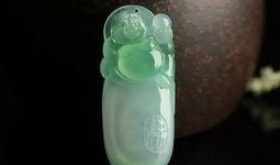 翡翠闲置吃瓜,揭秘翡翠背后的故事与价值