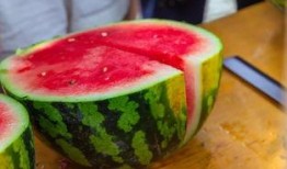 大学vr吃瓜,大学VR吃瓜，揭秘校园热点风云