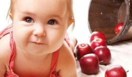 娃娃吃瓜头像可爱,娃娃吃瓜头像的可爱魅力