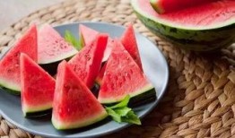 长沙吃瓜事件,一场网络热议背后的真相与反思