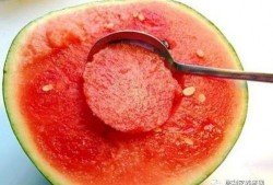 全年级旁听吃瓜,一场吃瓜盛宴背后的故事