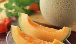 吃哈密瓜背景,品味西域甜蜜诱惑