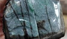 翡翠闲置吃瓜,揭秘翡翠背后的故事与价值