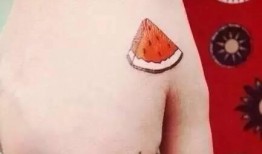 吃瓜纹身喷水,揭秘纹身艺术的独特魅力与创意表达